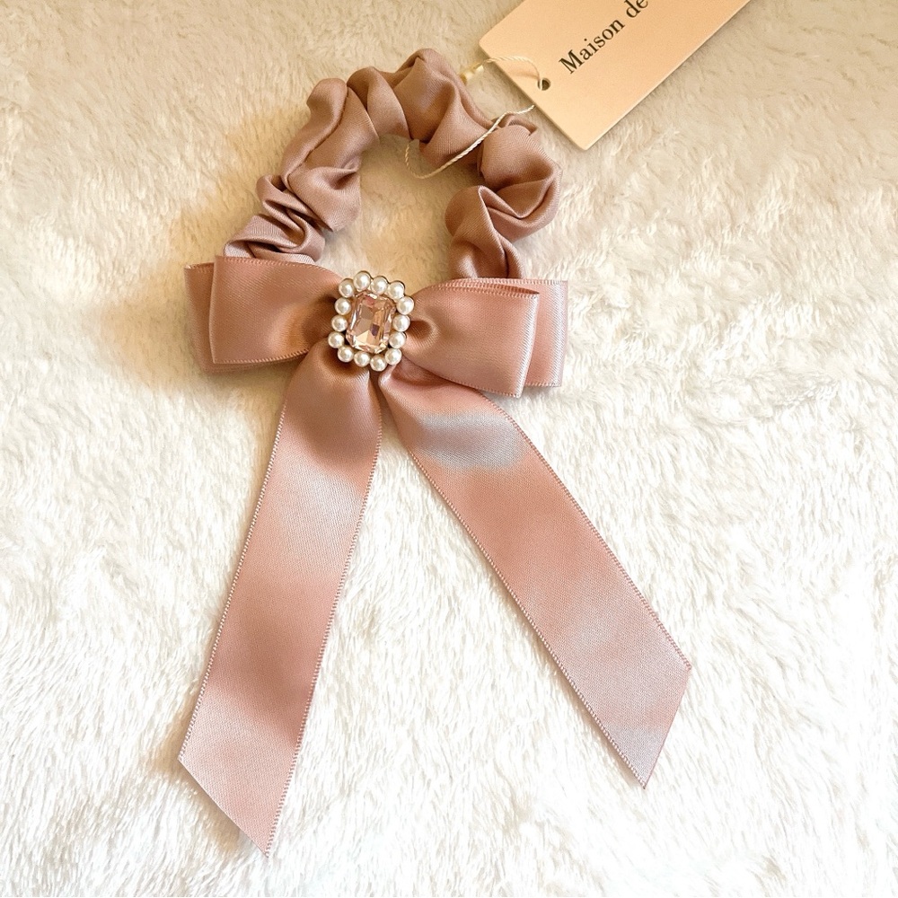 New Lolita Maison de Fleur satin ribbon shinny Bijou hair scrunchies - pink